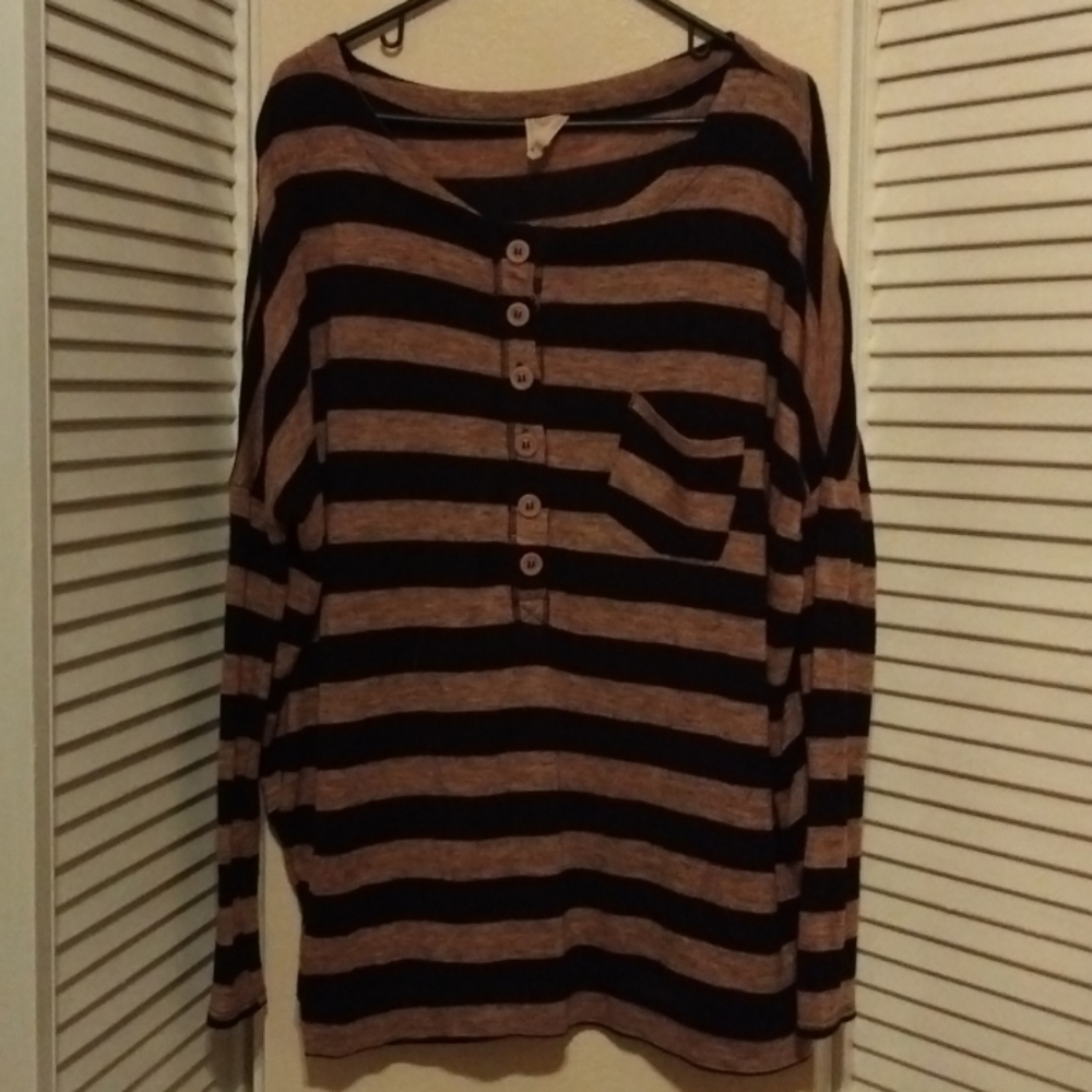 Women's blouse